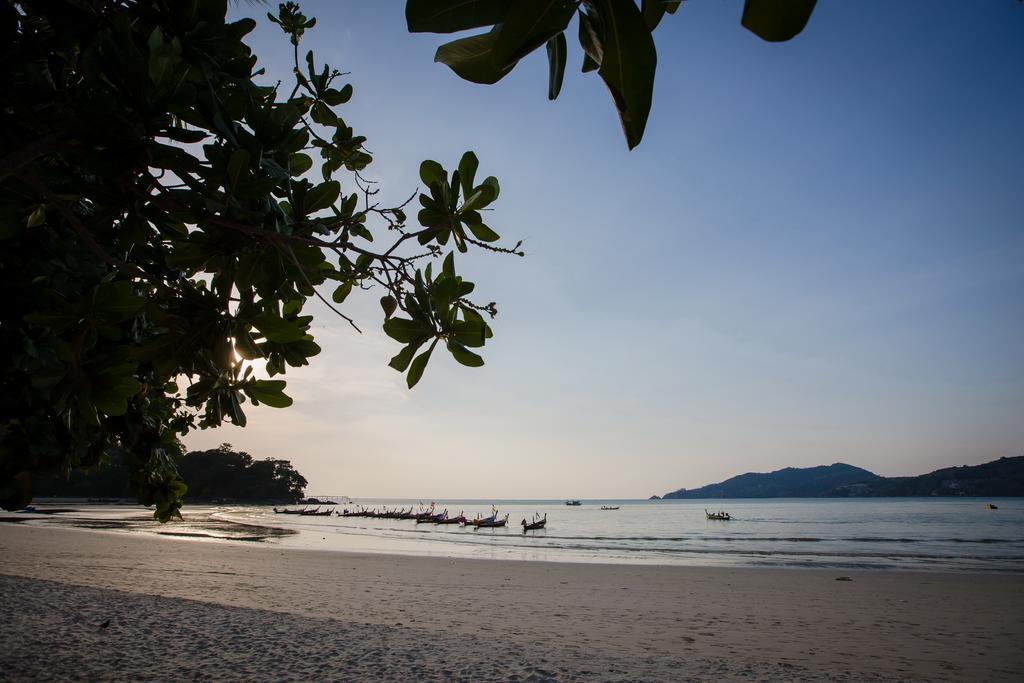 Patong Swiss Hotel Beach Front Phuket Eksteriør billede
