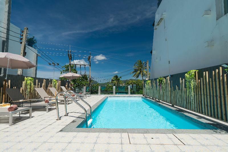 Patong Swiss Hotel Beach Front Phuket Eksteriør billede