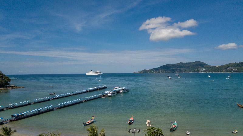 Patong Swiss Hotel Beach Front Phuket Eksteriør billede